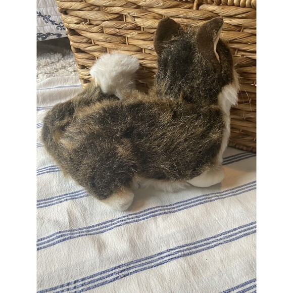 Unknown Cat Stuffed Animal Plush Fluffy Tail Brown White 10" - Picture 4 of 12